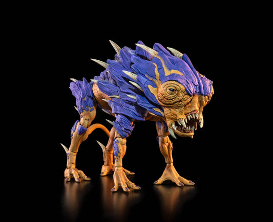 Cosmic Legions: OxKrewe: Book One, Thraxxon - Lowland Scapeback Action Figure